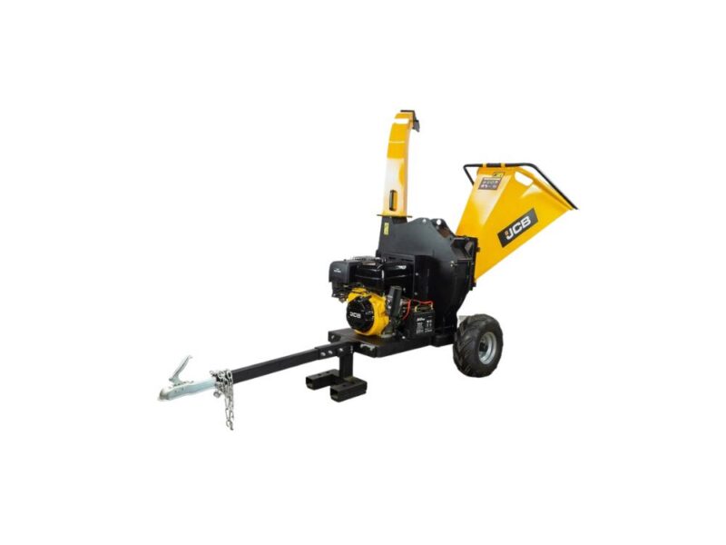 Rębak do gałęzi spalinowy JCB